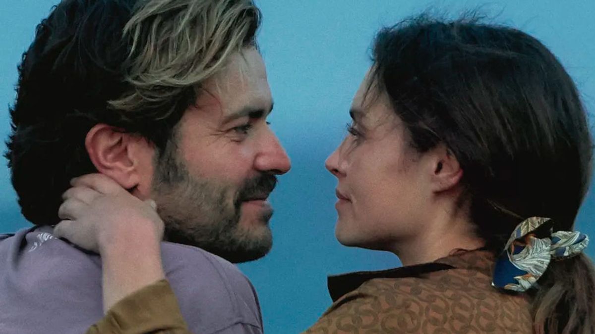 Rebecca Webb y su pareja ideal en The One Rebecca Webb y su pareja ideal en The One