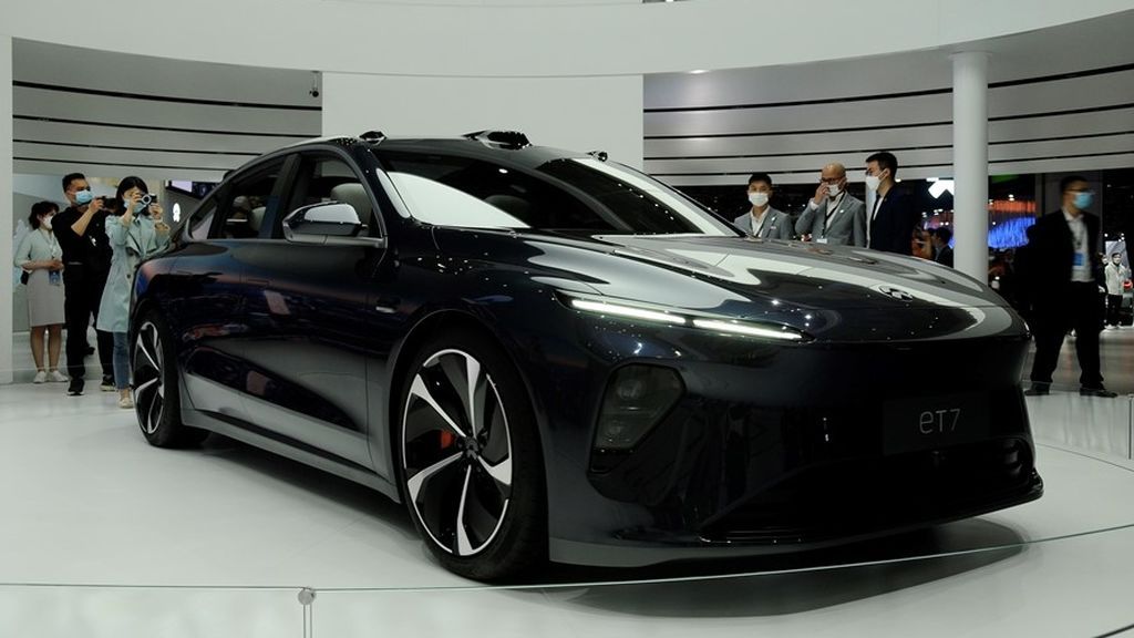 NIO eT7