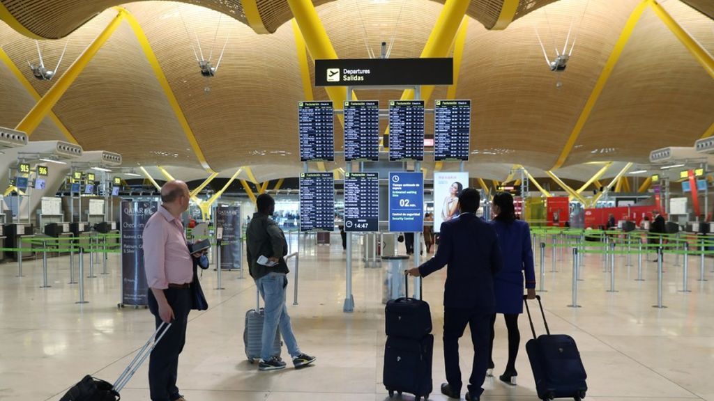 Los pasajeros de la India se harán un test de antígenos en los aeropuertos españoles