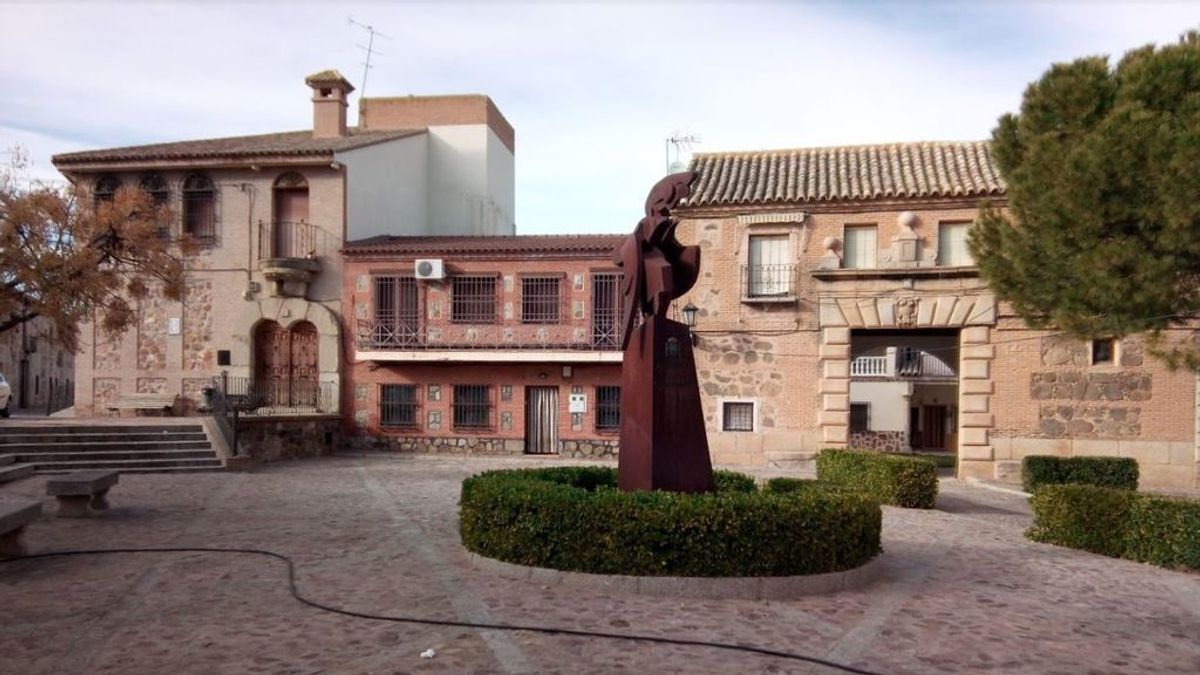Dos menores quedan atrapados en un pozo de siete metros de profundidad de una casa abandonada en Toledo Dos menores quedan atrapados en un pozo de siete metros de profundidad de una casa abandonada en Toledo