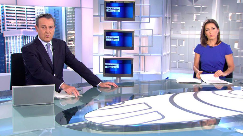 Con José Ribagorda y Ángeles Blanco Informativos Telecinco 2021 Mediodía 01/05/2021