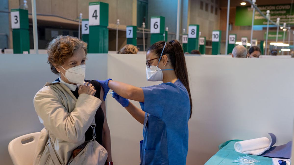 La vacunación despega en abril con 8 millones de dosis inoculadas, casi las mismas que en el primer trimestre La vacunación despega en abril con 8 millones de dosis inoculadas, casi las mismas que en el primer trimestre