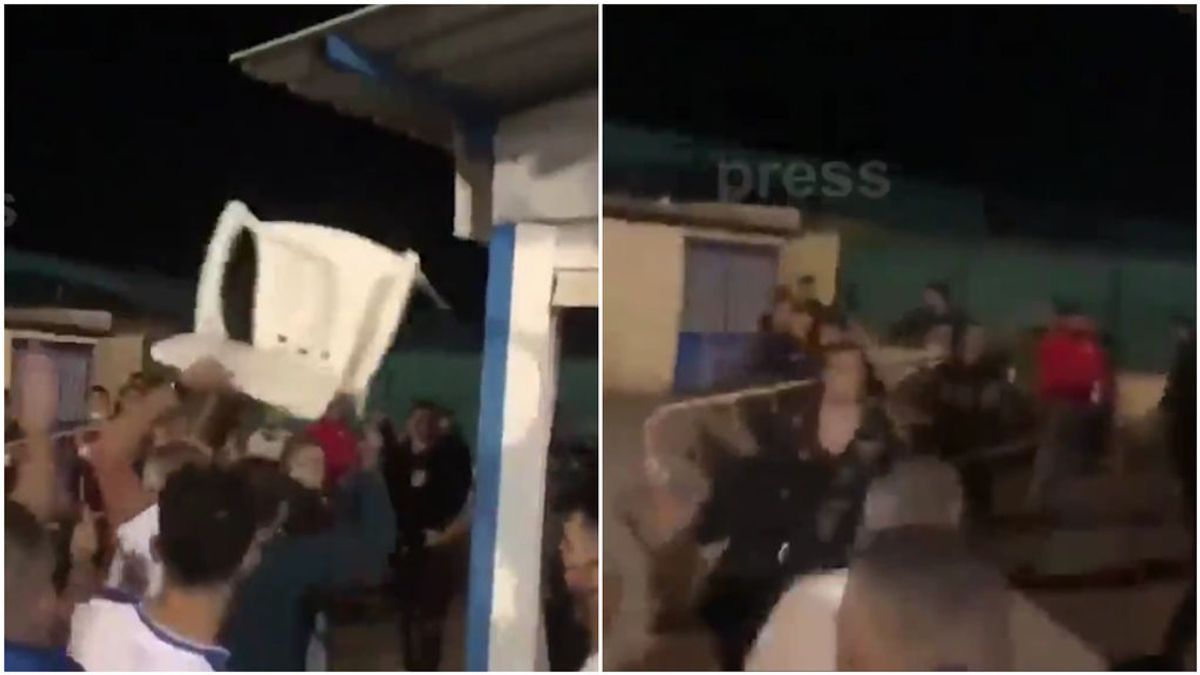 La batalla campal entre aficionados y jugadores del Villaverde y el Atlético Olivarense: invasión de campo con 15 personas heridas La batalla campal entre aficionados y jugadores del Villaverde y el Atlético Olivarense: invasión de campo con 15 personas heridas