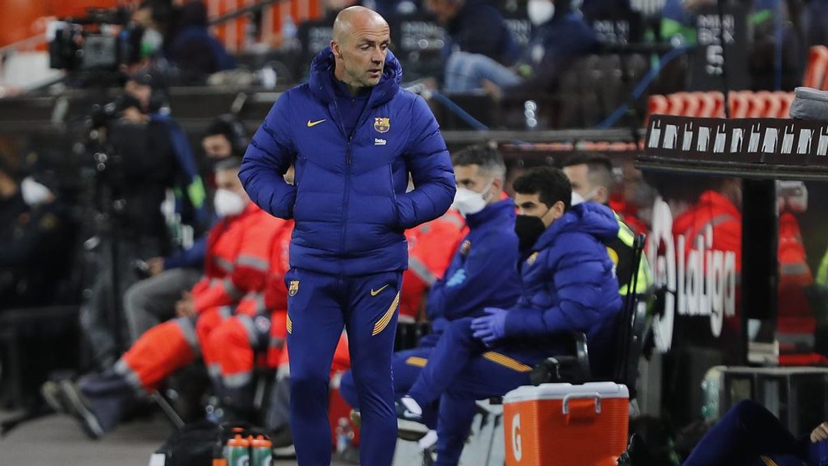 Messi y Griezmann hace que Alfred Schreuder supere la primera prueba en el banquillo Messi y Griezmann hace que Alfred Schreuder supere la primera prueba en el banquillo