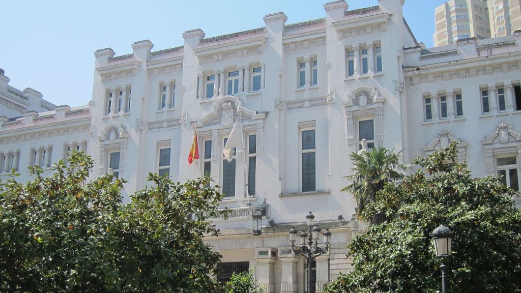 El Tribunal de Justicia de Galicia obliga a readmitir a un trabador despedido el mismo día que fue padre El Tribunal de Justicia de Galicia obliga a readmitir a un trabador despedido el mismo día que fue padre