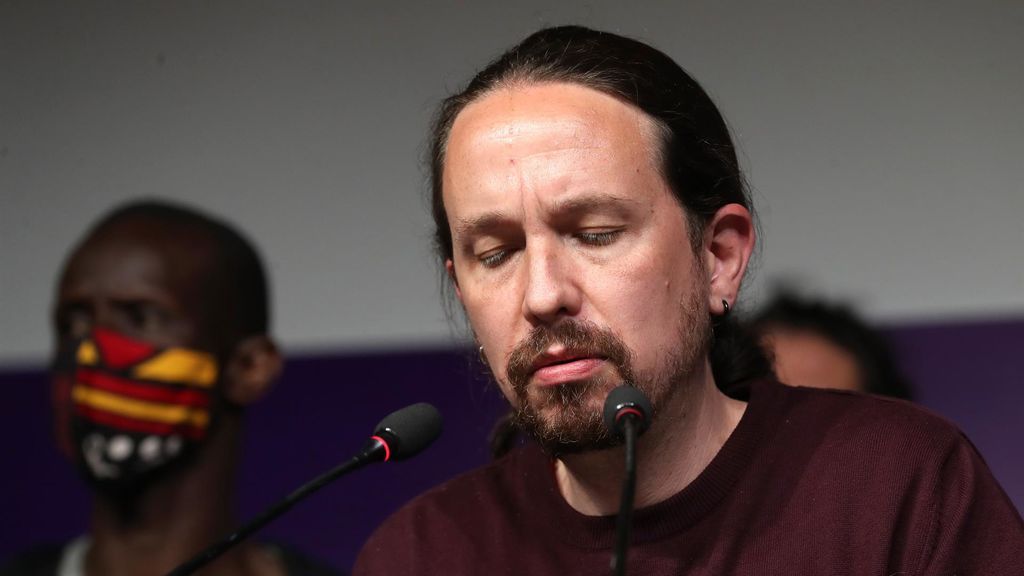 Pablo Iglesias deja todos los cargos en política