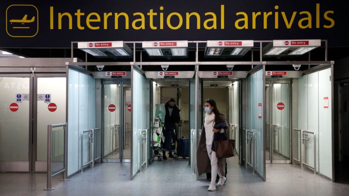 Retenida en un centro de inmigración de Londres una valenciana que llegaba a Reino Unido para trabajar Retenida en un centro de inmigración de Londres una valenciana que llegaba a Reino Unido para trabajar