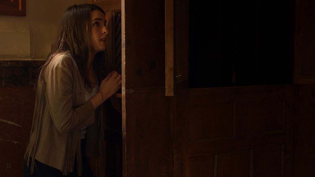 Virginia le relata al cura sus fechorías