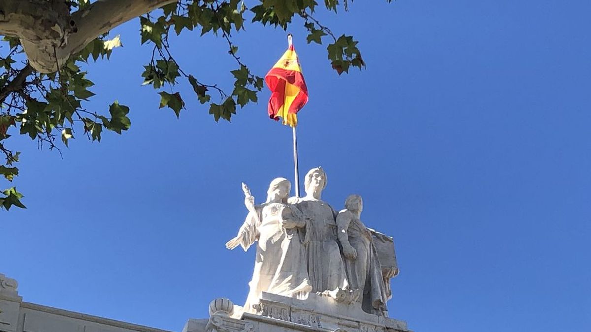 El Supremo diseña la vía para 'enjuiciar' las restricciones de las autonomías tras el estado de alarma El Supremo diseña la vía para 'enjuiciar' las restricciones de las autonomías tras el estado de alarma