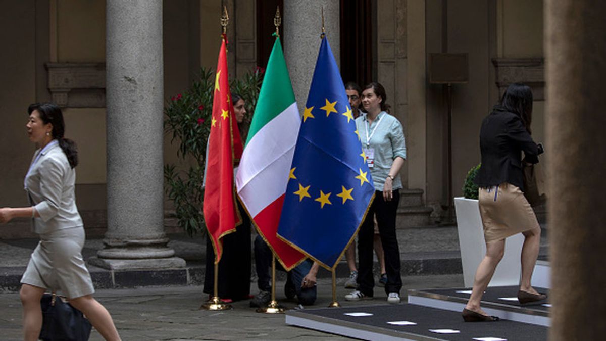 Bruselas congela el acuerdo de inversiones negociado con China Bruselas congela el acuerdo de inversiones negociado con China
