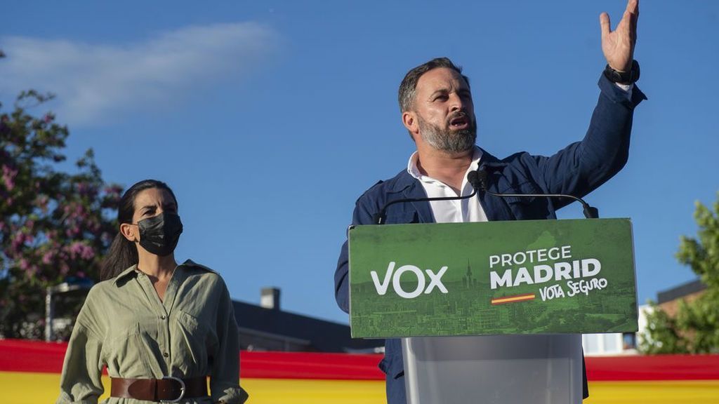 En directo: rueda de prensa de Santiago Abascal y Rocío Monasterio En directo: rueda de prensa de Santiago Abascal y Rocío Monasterio