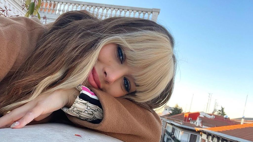 Danna Paola se pasa al rubio en su cambio de look más radical: "Barbie latina"