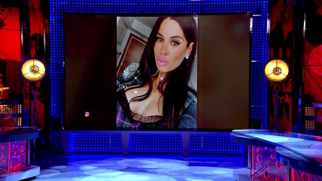 'Sálvame' descubre la identidad de un hombre muy famoso que ha sido desleal a su mujer