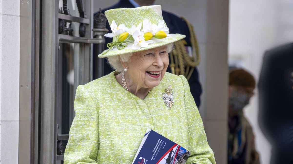 Una cerveza real: Isabel II saca su propia línea de botellines llamada Sandringham Una cerveza real: Isabel II saca su propia línea de botellines llamada Sandringham