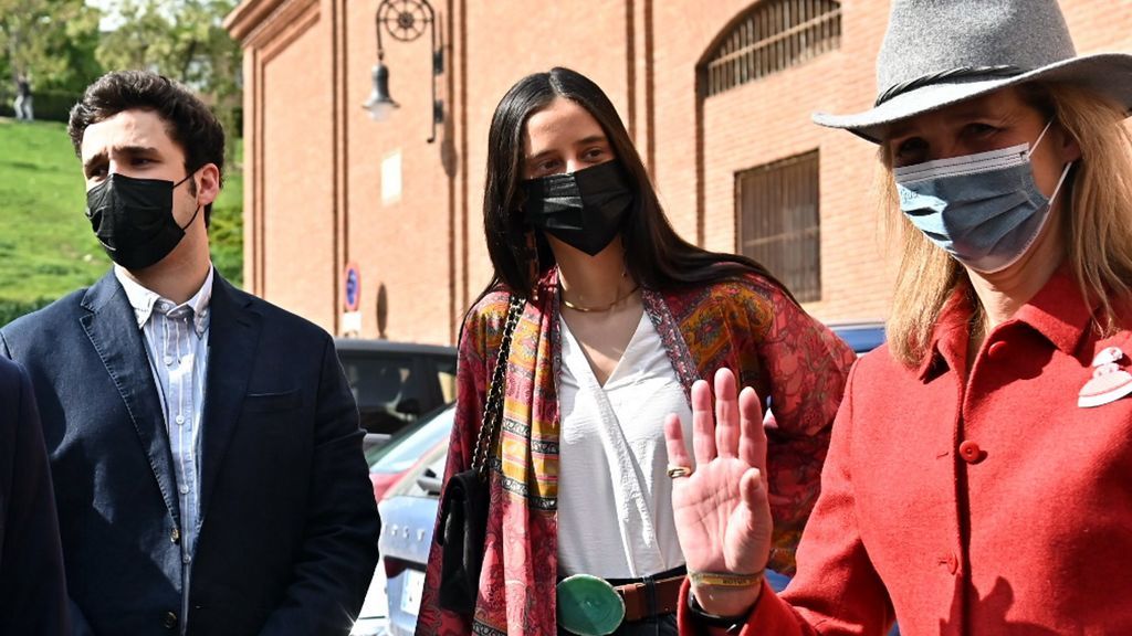 La infanta Elena con sus hijos, Victoria Federica y Froilán de Marichalar