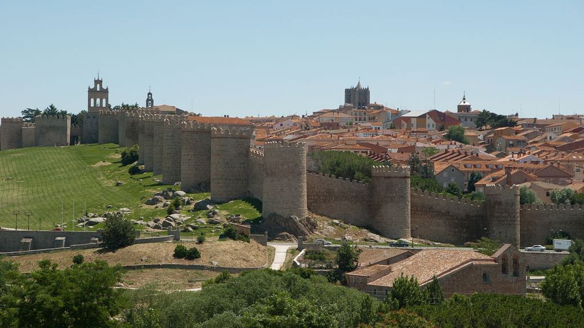 Los 5 pueblos amurallados de España que aún conservan las edificaciones medievales