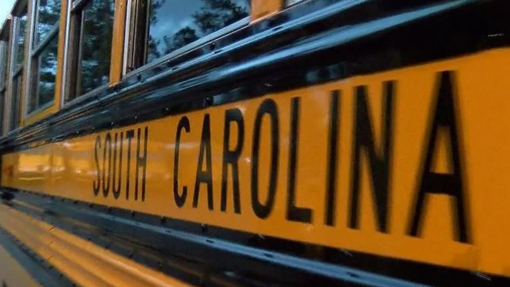 Un soldado secuestra un autobús lleno de niños en Carolina del Sur