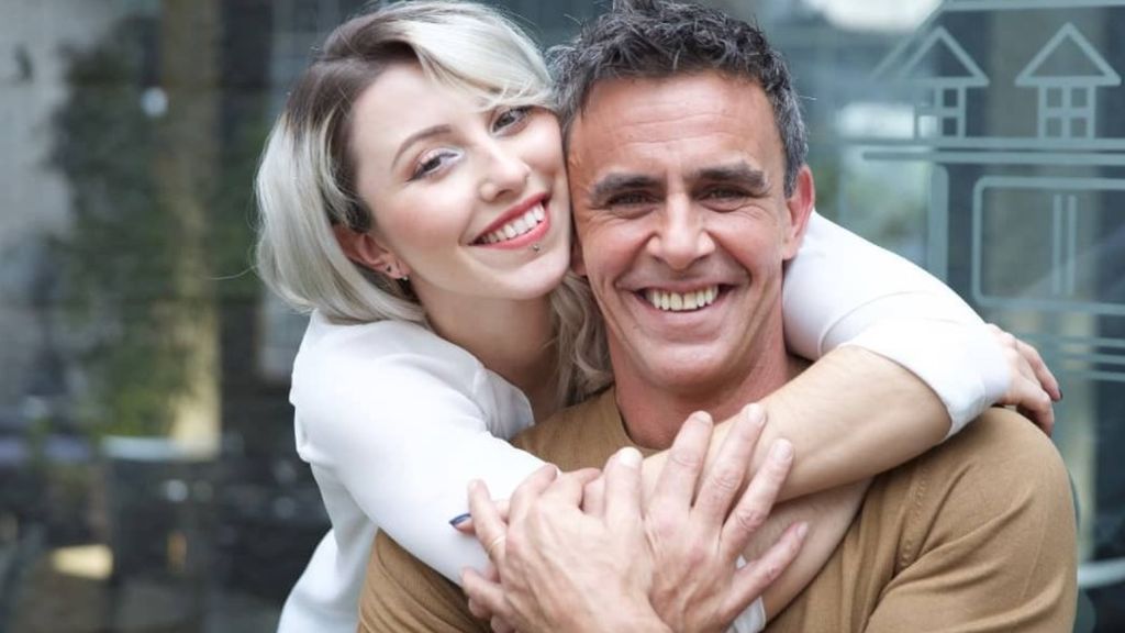Alonso Caparrós, con su hija Claudia