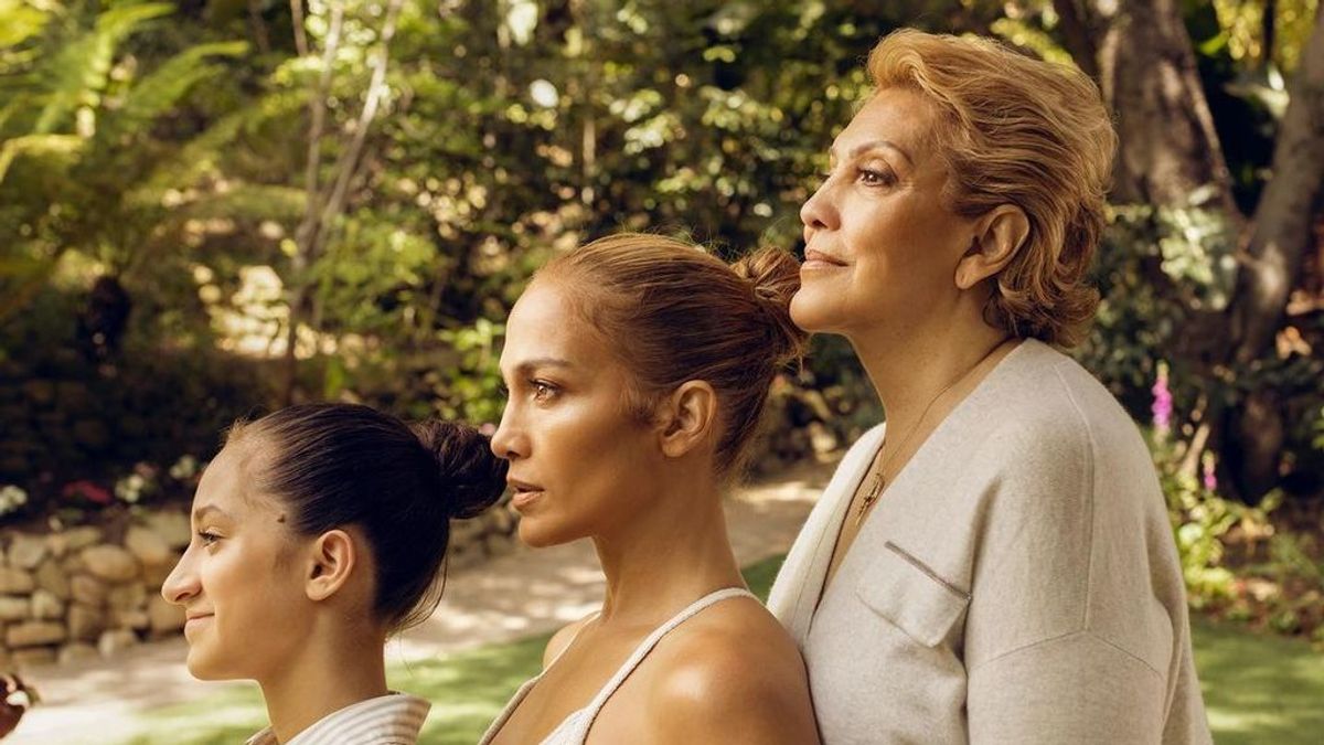 Jennifer Lopez, orgullosa del paso del tiempo con su hija y su madre: "La belleza no tiene fecha de caducidad"