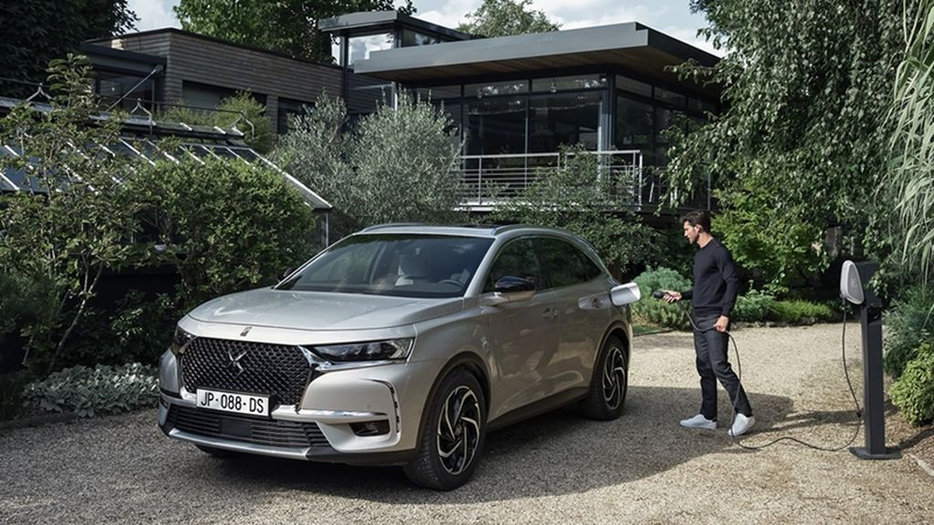 DS7 CROSSBACK E-TENSE 5