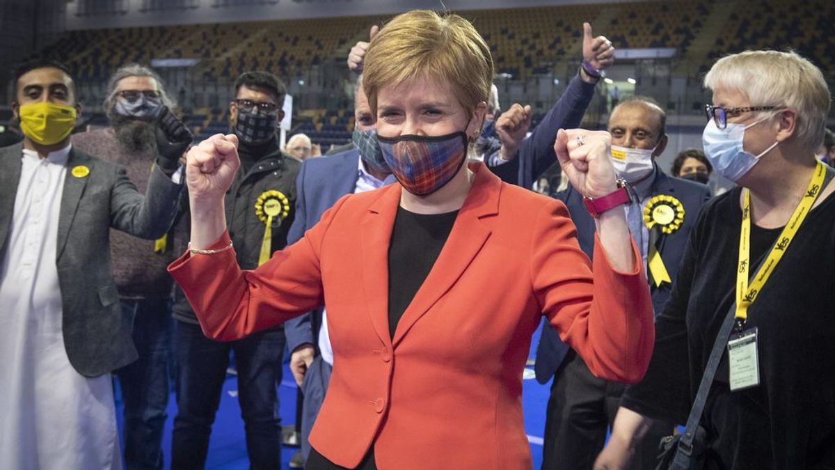 El SNP se acerca a la mayoría en los comicios escoceses y abre la posibilidad de un nuevo referéndum de independencia El SNP se acerca a la mayoría en los comicios escoceses y abre la posibilidad de un nuevo referéndum de independencia