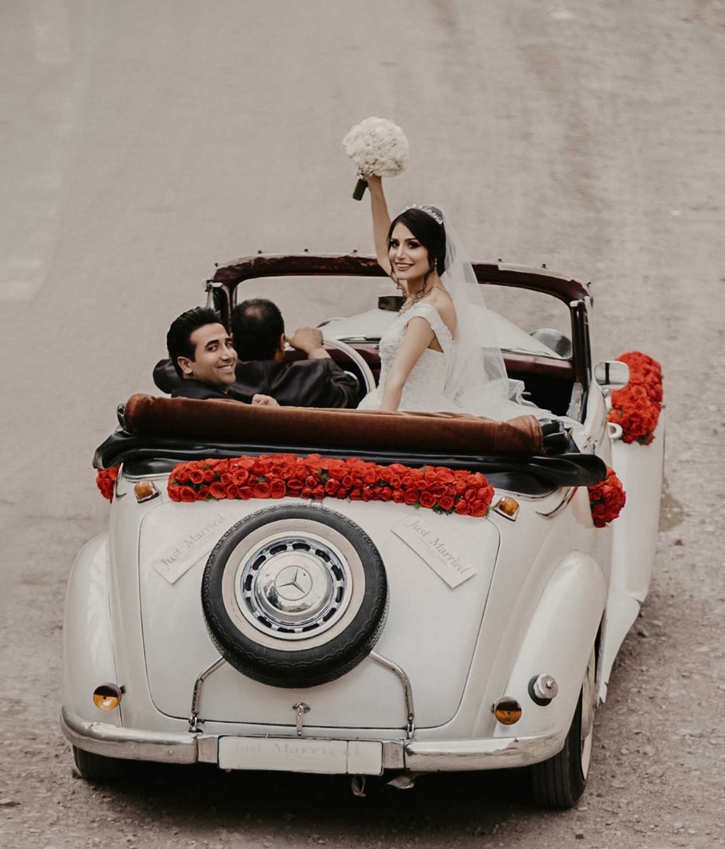 COCHE-NOVIOS-PEXELS