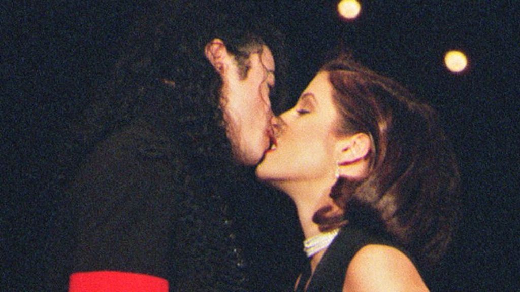 También, el de Lisa Marie y Michael Jackson fue uno de los más polémicos.