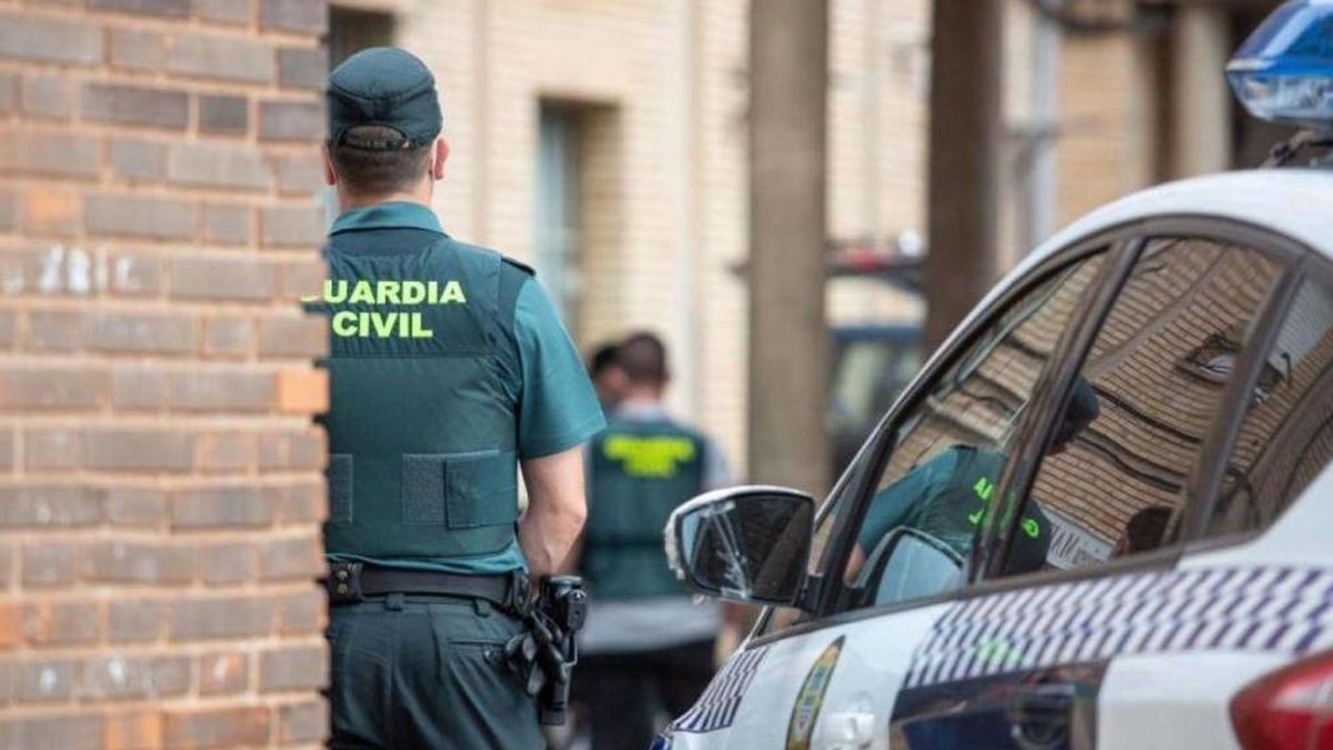 Dos detenidos en Valencia por falsificar informes PCR para poder viajar al extranjero