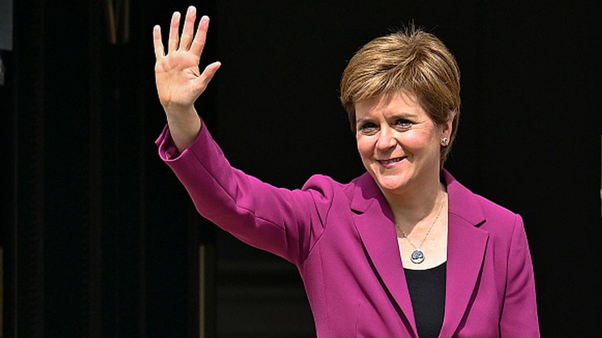 Escocia entra en un territorio desconocido tras la victoria de Nicola Sturgeon Escocia entra en un territorio desconocido tras la victoria de Nicola Sturgeon