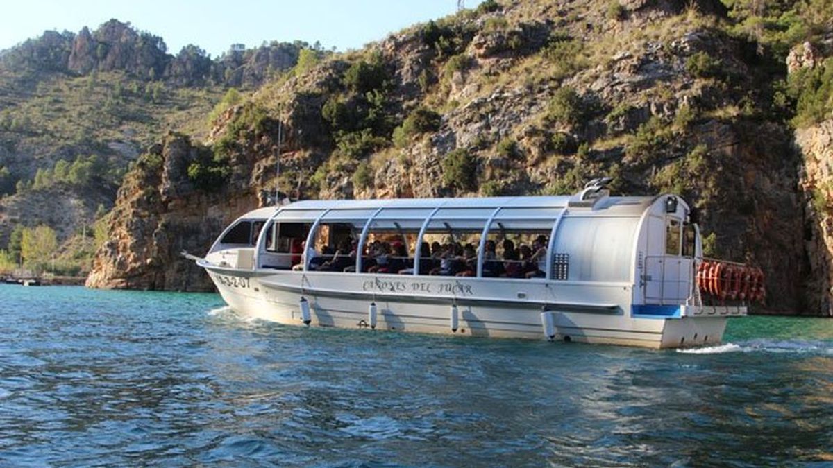 Recorre en barco el río Júcar: un crucero para descubrir el paisaje agreste de Valencia
