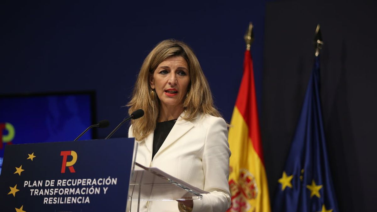 Yolanda Díaz asegura que la reforma laboral enviada a Bruselas es "una enmienda a la del PP" Yolanda Díaz asegura que la reforma laboral enviada a Bruselas es "una enmienda a la del PP"