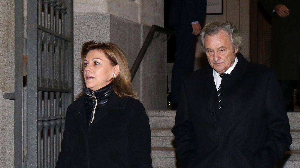 El juez de Kitchen imputa a Cospedal y a su marido por el espionaje a Bárcenas