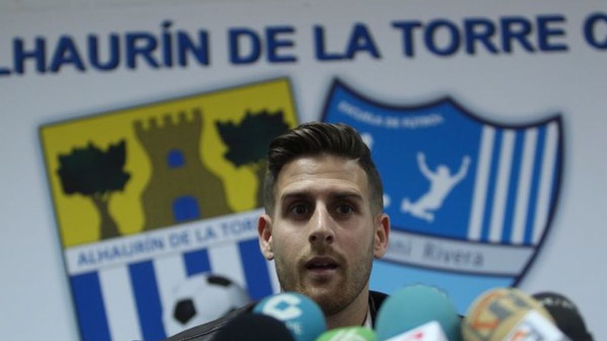Dos futbolistas de ‘El Palo’ son condenados a 20 años de cárcel por apuñalar a un jugador rival tras un partido Dos futbolistas de ‘El Palo’ son condenados a 20 años de cárcel por apuñalar a un jugador rival tras un partido
