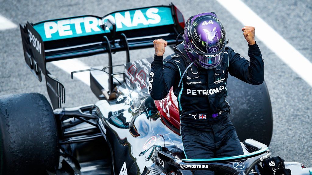 Hamilton ganó el Gran Premio de España en F1. Hamilton ganó el Gran Premio de España en F1.