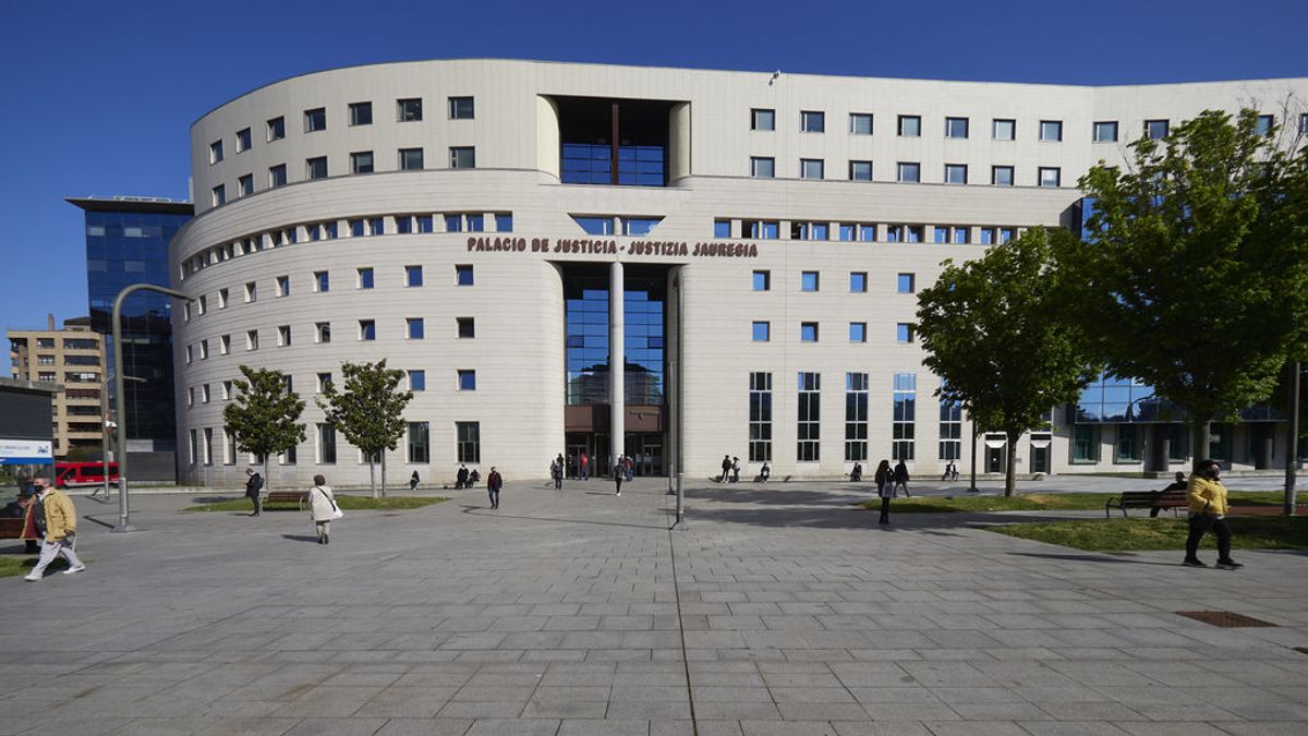 El TSJ de Navarra tumba el toque de queda de la comunidad foral al considerarlo desproporcionado El TSJ de Navarra tumba el toque de queda de la comunidad foral al considerarlo desproporcionado