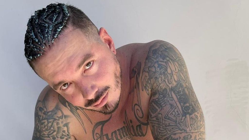 J Balvin se abre en canal en su documental, 'El niño de Medellín': "La depresión es un infierno, llegué a pensar en suicidarme"