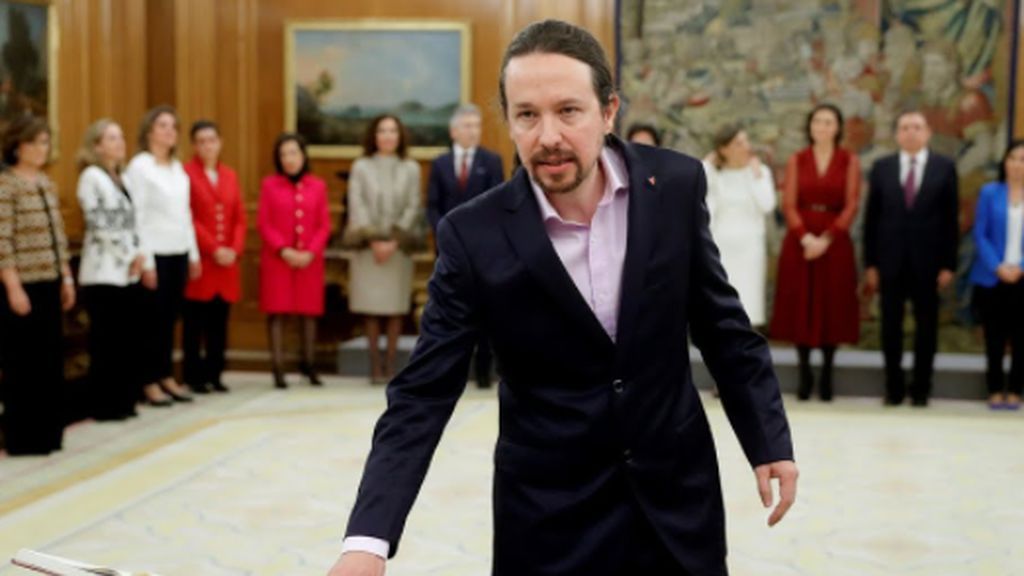 Pablo Iglesias jura como vicepresidente