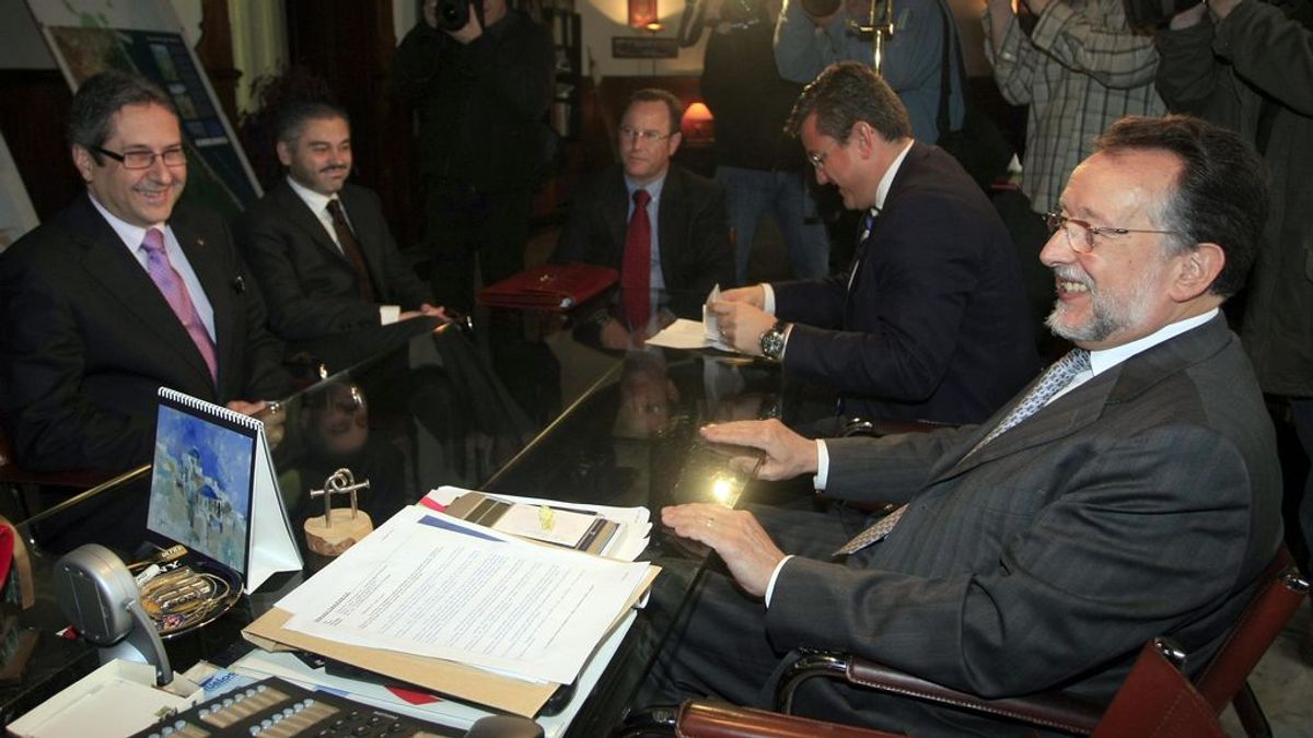 Detenidos el subdelegado del Gobierno en Valencia y ex teniente del Ayuntamiento, Alfonso Grau Detenidos el subdelegado del Gobierno en Valencia y ex teniente del Ayuntamiento, Alfonso Grau