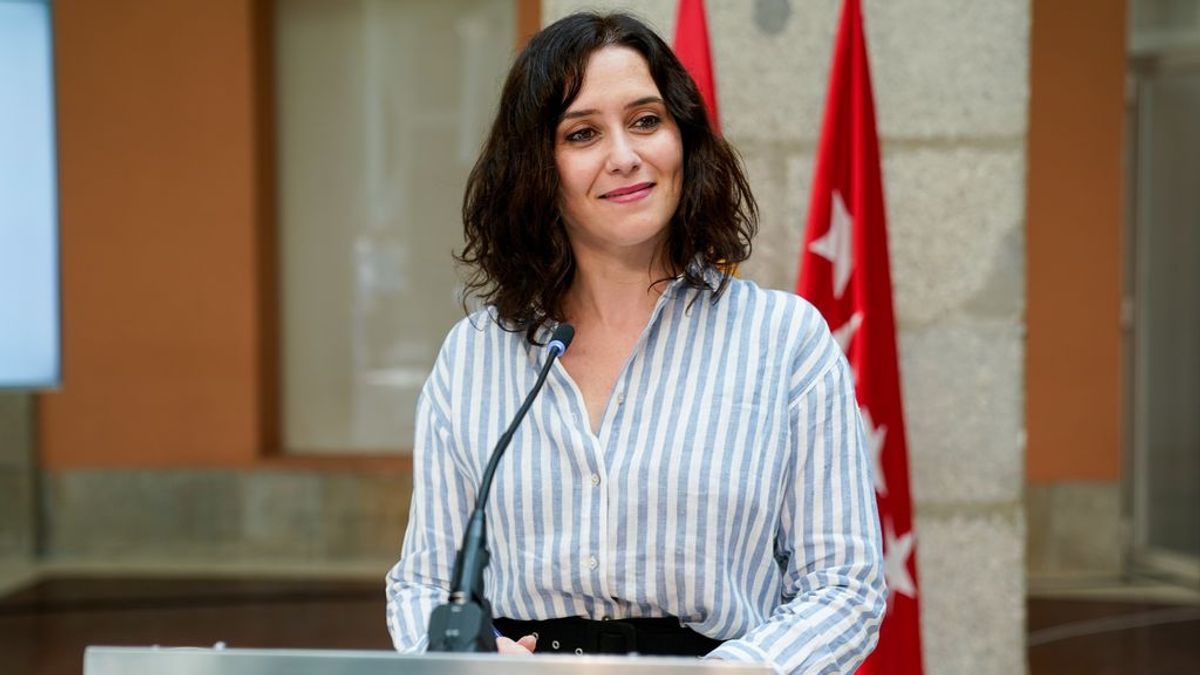 Ayuso rechaza la propuesta de Vox, comienza la 'gran estampida' y otras noticias del día Ayuso rechaza la propuesta de Vox, comienza la 'gran estampida' y otras noticias del día