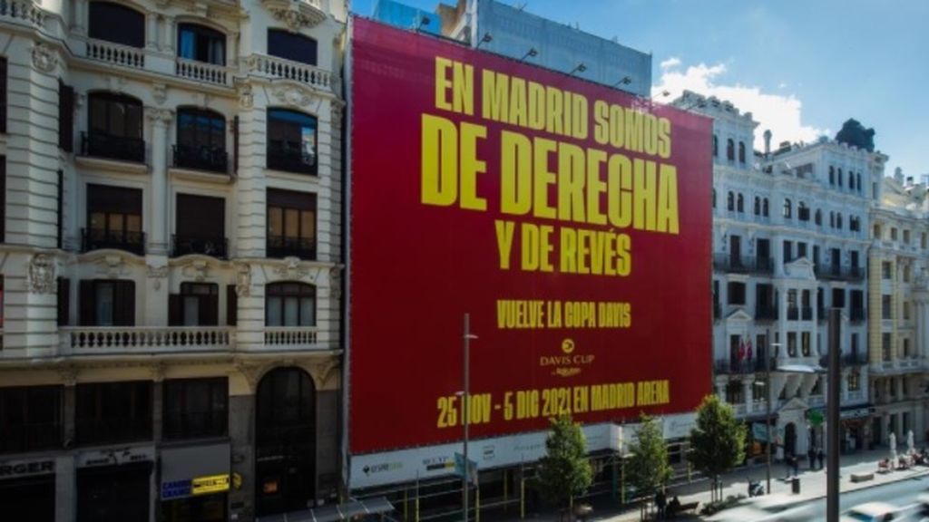 Polémico cartel de la Copa Davis de Gerard Piqué: "En Madrid somos de derecha y de revés"