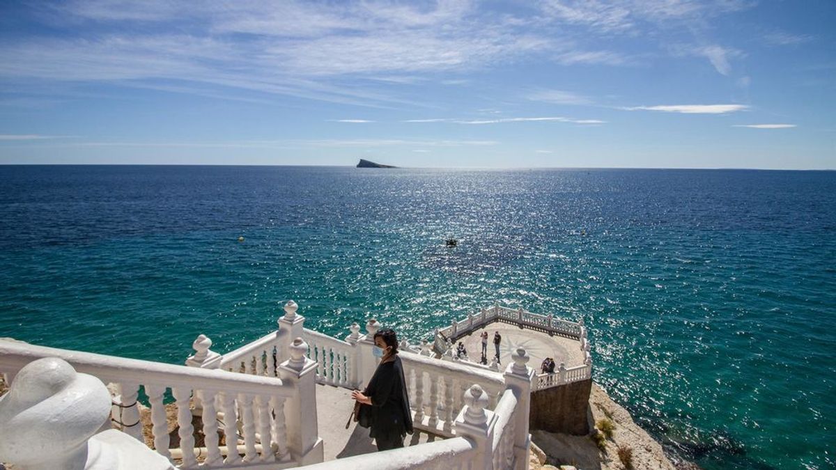El sector hotelero preveé entre un 57% de ocupación en Castellón y un 70,9% en Costa Blanca durante el fin de semana El sector hotelero preveé entre un 57% de ocupación en Castellón y un 70,9% en Costa Blanca durante el fin de semana