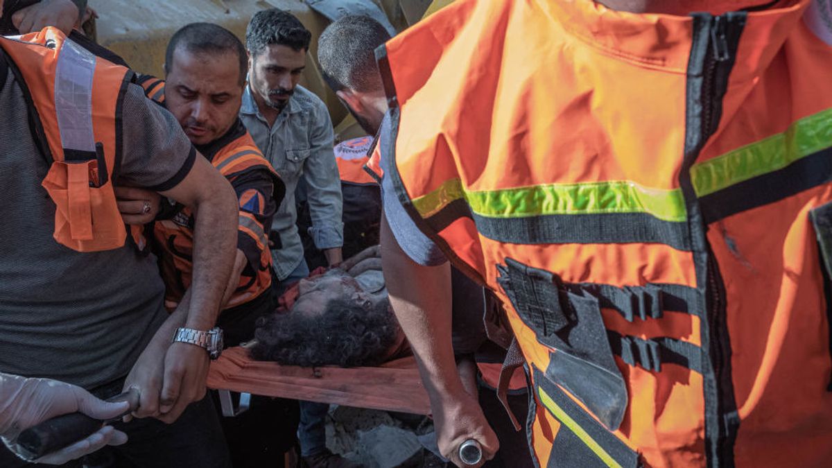 Egipto abre su frontera con Gaza para trasladar a los palestinos heridos Egipto abre su frontera con Gaza para trasladar a los palestinos heridos