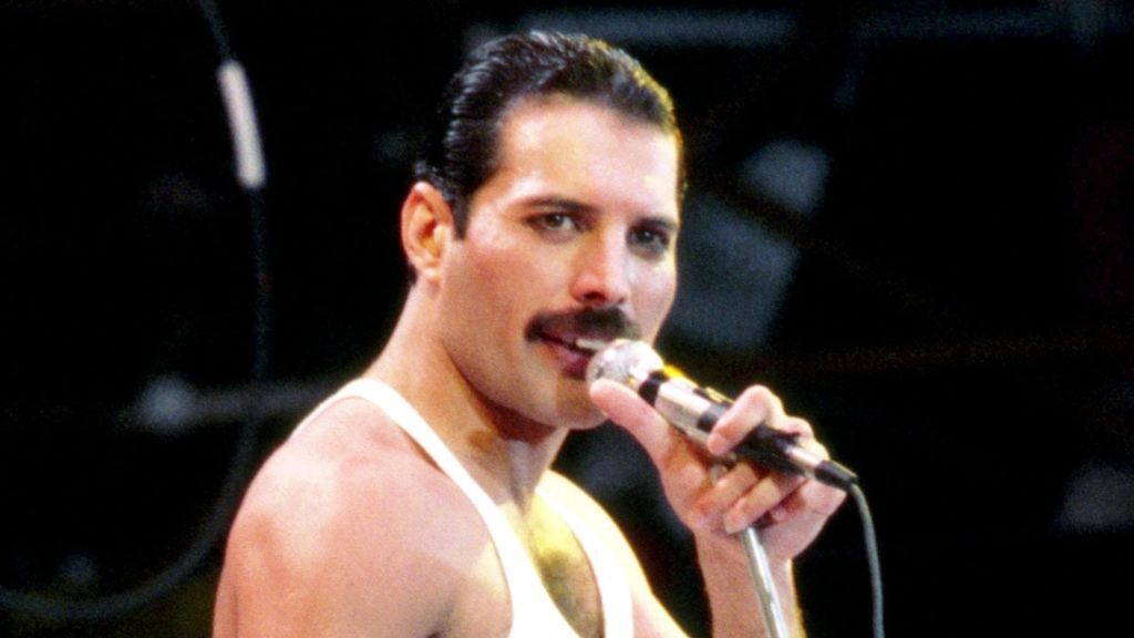 ¿De verdad influían los dientes de Freddie Mercury en su forma de cantar?