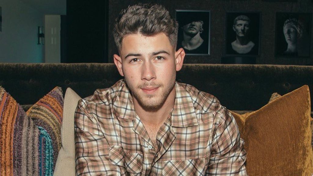 Nick Jonas, hospitalizado de urgencia tras sufrir un accidente en un rodaje ‘secreto’
