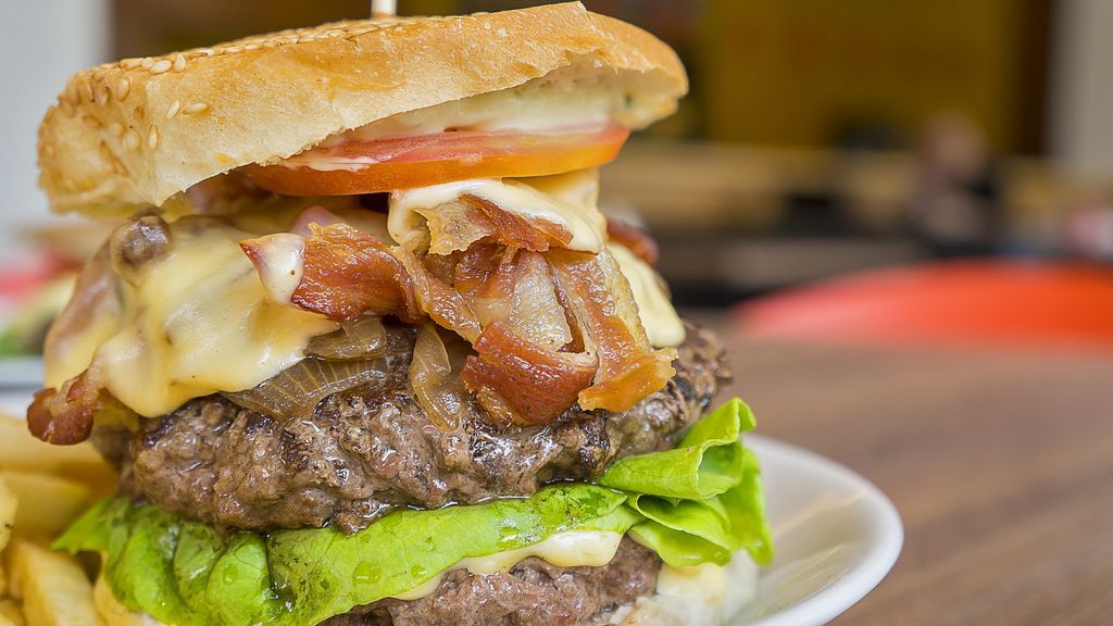 ¿Puede el consumo de alimentos ultraprocesados aumentar el riesgo de padecer cáncer de colon?