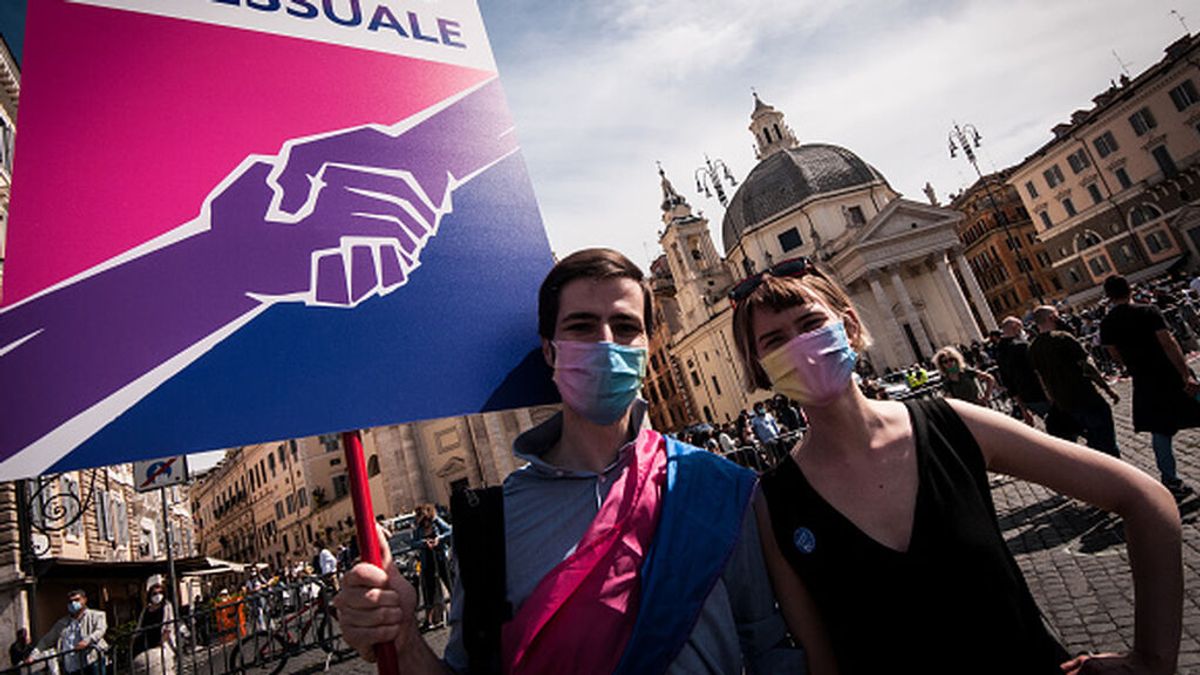 ¿Por qué Italia no tiene todavía una ley contra la homofobia?