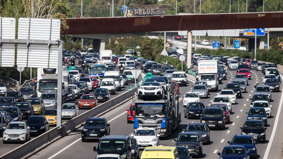 La vacuna ya traslada sus efectos a la economía: hoteles, ERTE y exportaciones empiezan a inmunizarse La vacuna ya traslada sus efectos a la economía: hoteles, ERTE y exportaciones empiezan a inmunizarse