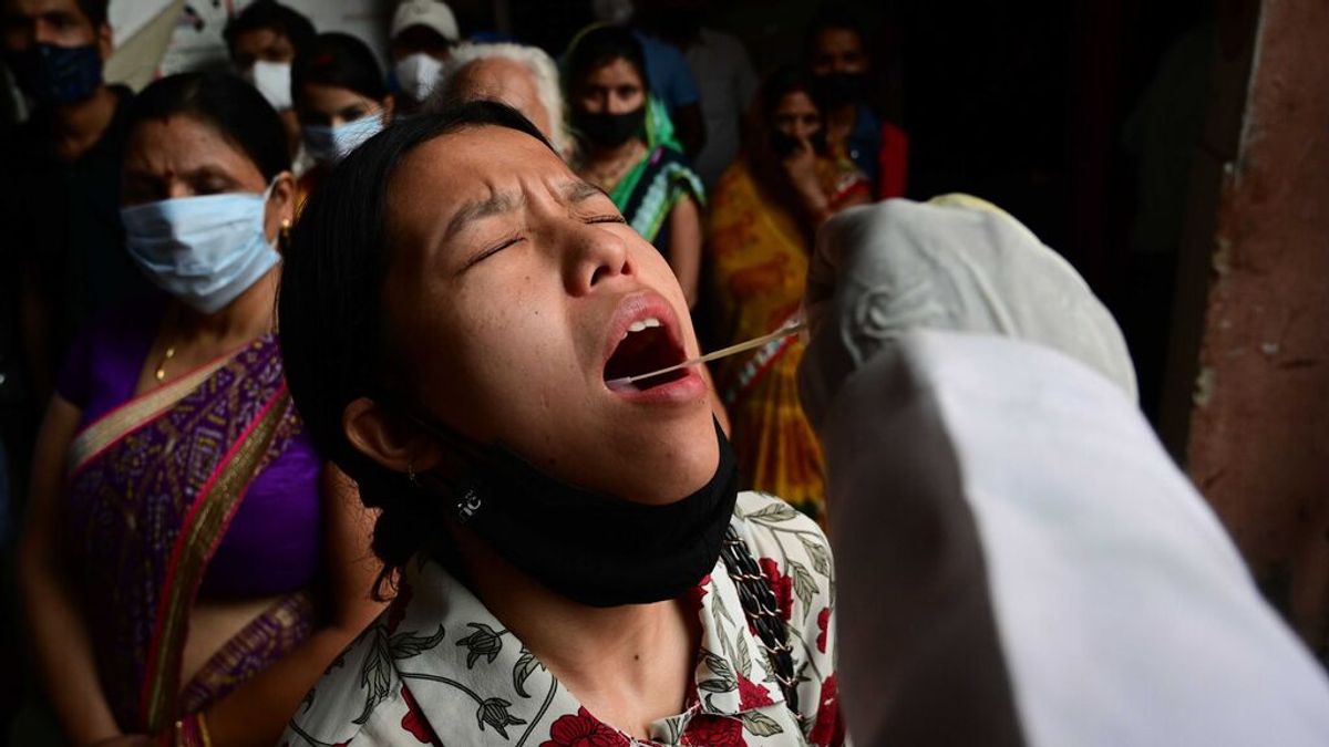India alcanza un nuevo máximo diario de muertes por coronavirus y supera las 278.000 desde el inicio de la pandemia India alcanza un nuevo máximo diario de muertes por coronavirus y supera las 278.000 desde el inicio de la pandemia
