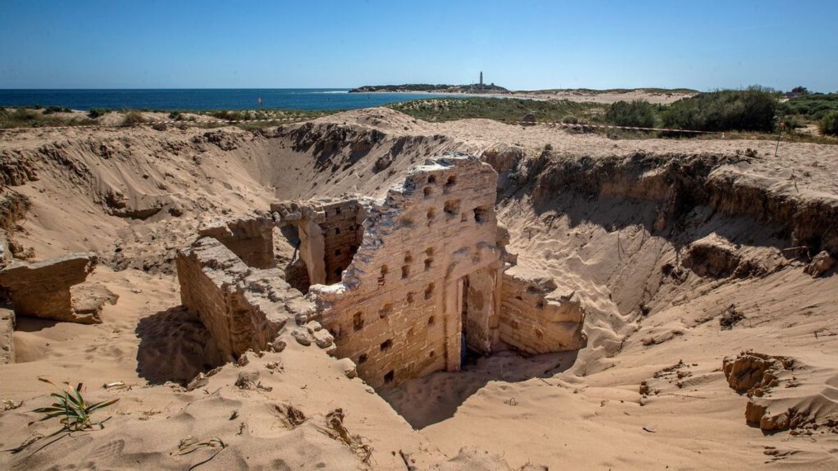 Parece Pompeya pero es Cádiz: descubren unas termas romanas perfectamente conservadas bajo una duna