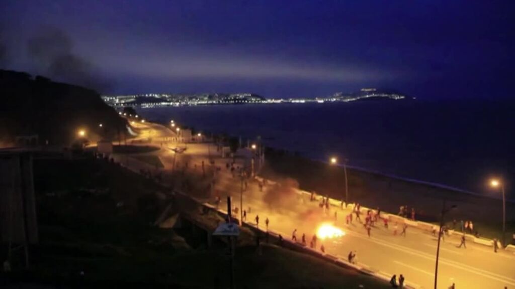 Noche de tensión en Castillos, cerca de Ceuta
